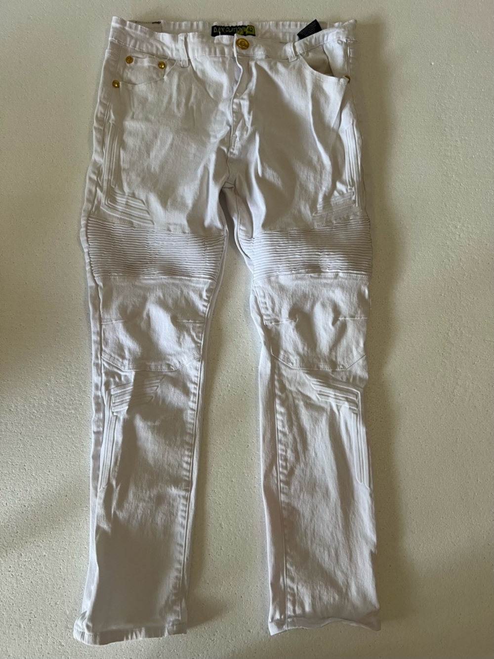 White Biker-Style Skinny Jeans with Ribbed Knee Panels size 42